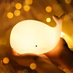 چراغ خواب سیلیکونی فانتزی طرح نهنگ برای دکور اتاق