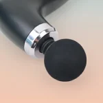 ماساژور عضلات FASCIAL GUN PRO با عملکرد لرزشی و ضربه‌ای